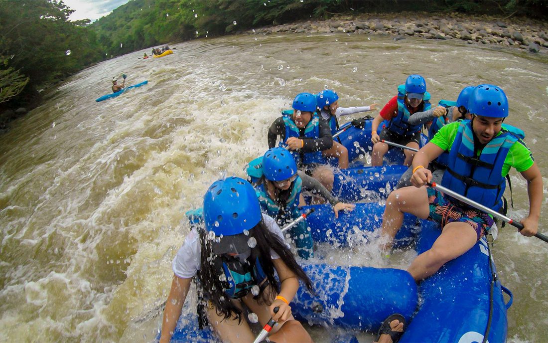 Rafting (Canotaje) en el Río Fonce