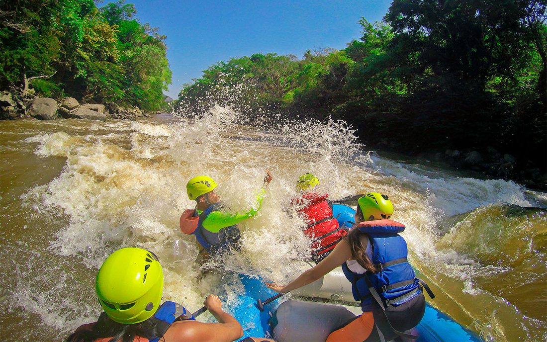 Rafting (Canotaje) en el Río Fonce