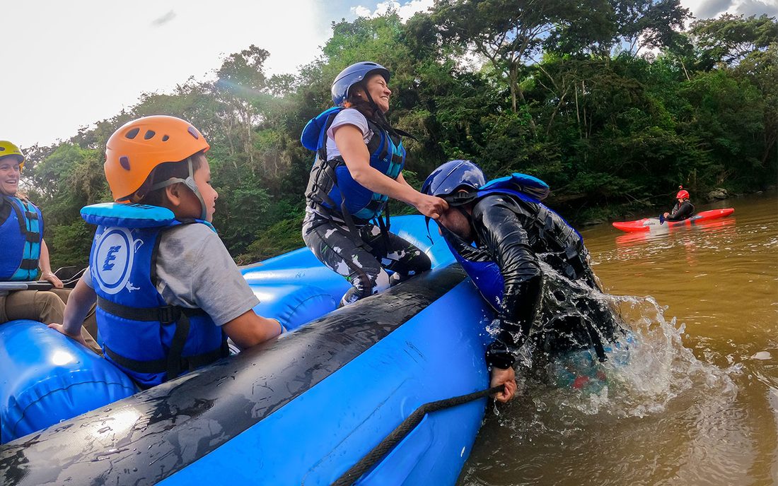 Rafting (Canotaje) en el Río Fonce